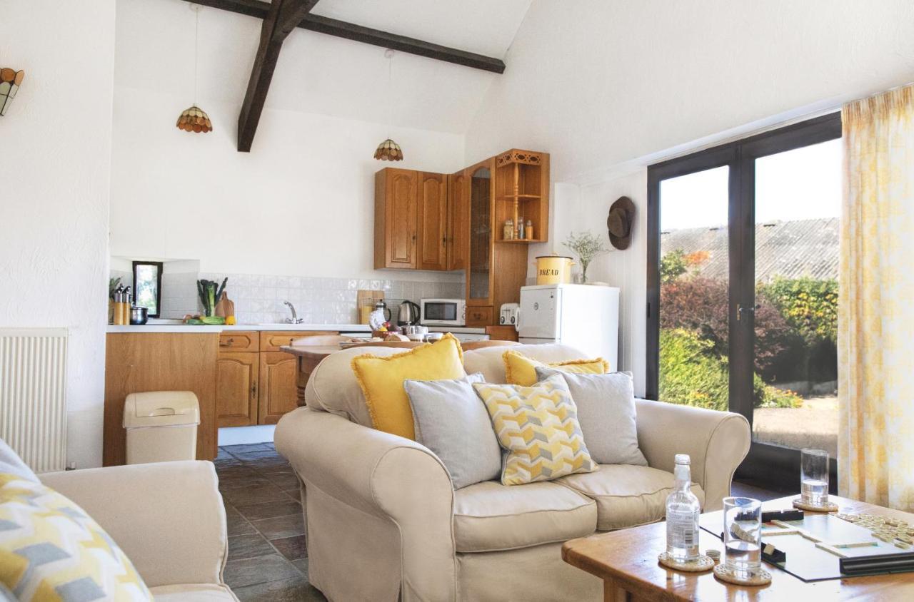 Downe Cottages Hartland Exterior foto